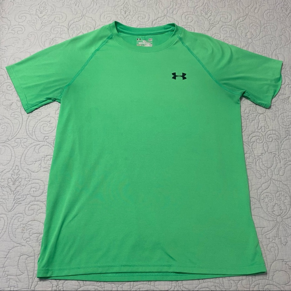 UA heatgear tee green size S